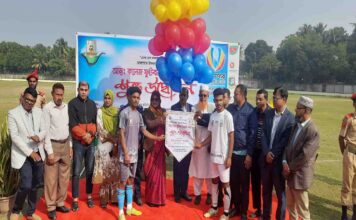 সাতক্ষীরায় আন্তঃ কলেজ ফুটবল টুর্নামেন্ট ২৫ এর আনুষ্ঠানিক উদ্বোধন