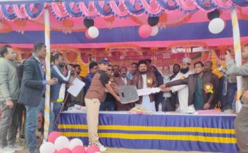 খাজরায় ৮ দলীয় নক আউট ফুটবল টুর্নামেন্টে পিরোজপুর চ্যাম্পিয়ন