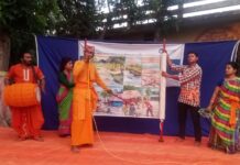 সাতক্ষীরায় নিরাপদ অভিবাসন ও মানব পাচার প্রতিরোধে ব্যতিক্রমী পটগান প্রদর্শনী