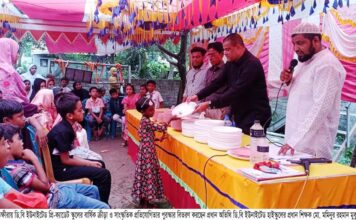 লেখা পড়া মেধার বিকাশ ঘটায় আর খেলা-ধূলা শরীর ও মনকে সুস্থ্য রাখে-প্রধান শিক্ষক মমিনুর রহমান মুকুল