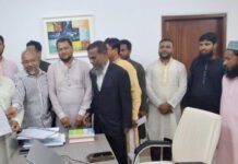 বিদ্যুতের ভূতুড়ে বিল আদায় ও দ্রব্যমূল্যের ঊর্ধ্বগতির প্রতিবাদে সাতক্ষীরায় ১১ দলীয় ঐক্যের অবস্থান কর্মসূচি ও স্মারকলিপি